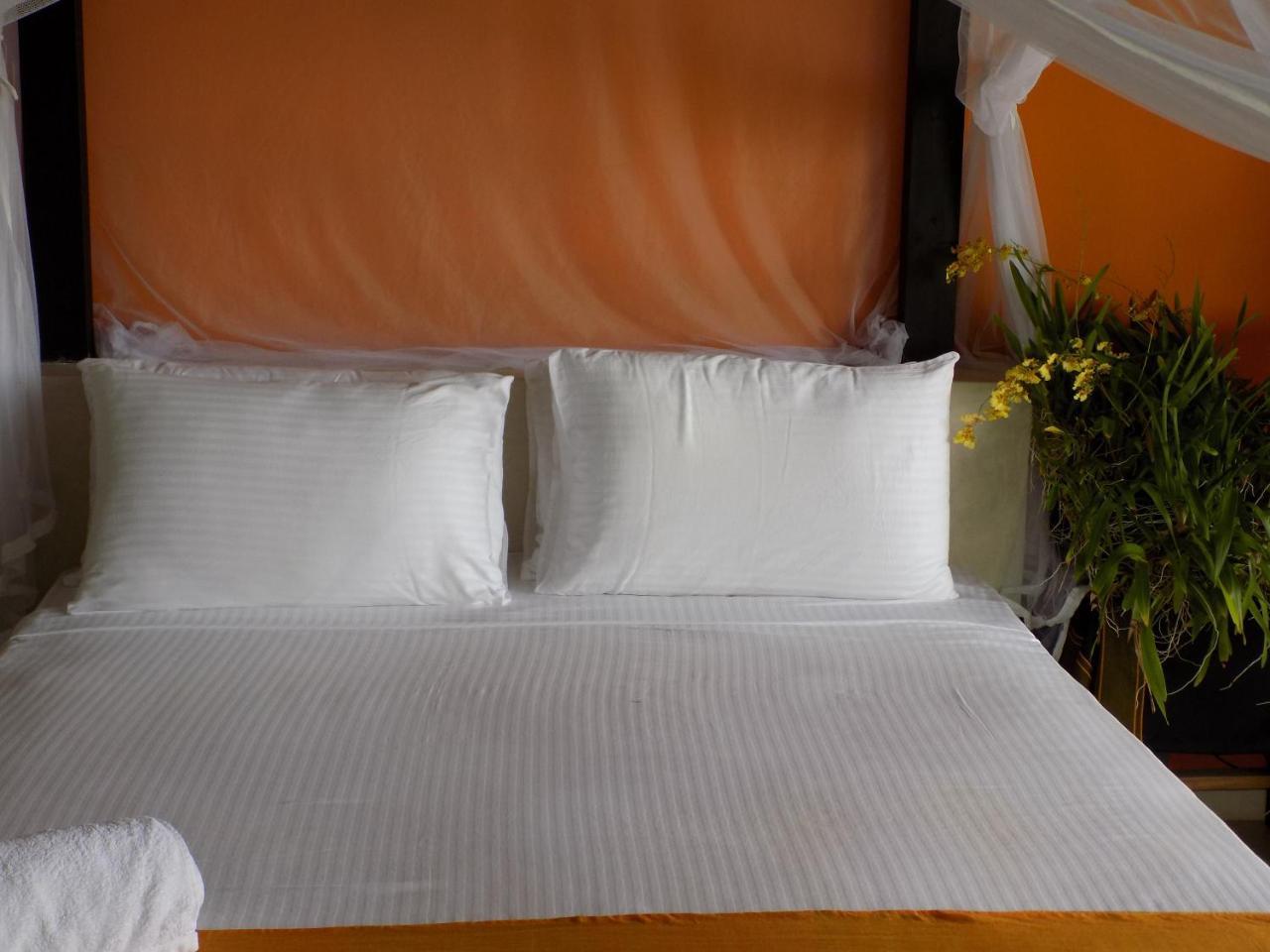 Madampe House 3 Bedroom Villa With Pool For#7 Ambalangoda  Exteriör bild